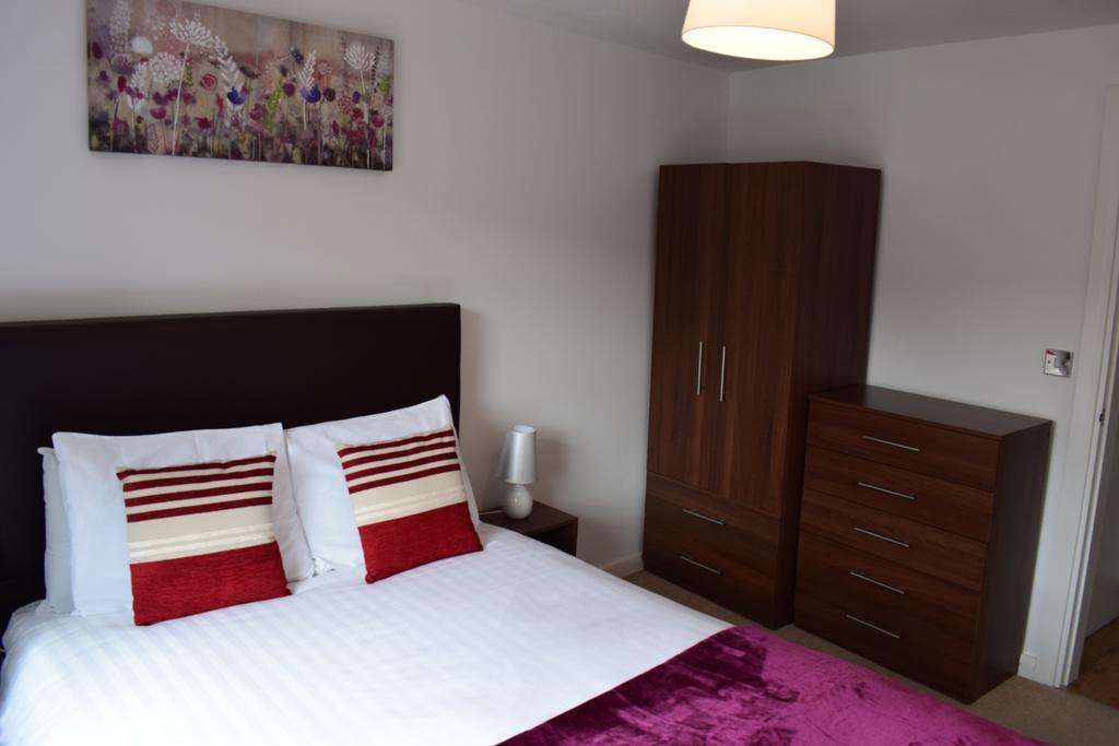 Sky Night Serviced Apartments カーディフ エクステリア 写真