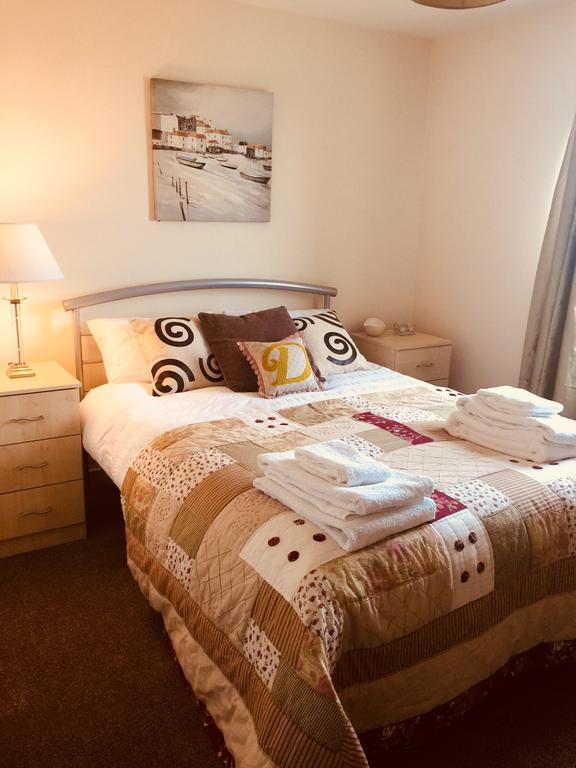 Sky Night Serviced Apartments カーディフ エクステリア 写真