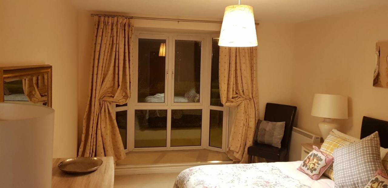 Sky Night Serviced Apartments カーディフ エクステリア 写真